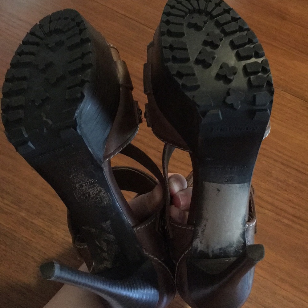Burberry gladiator leather platform heels  BROWN - Picture 5 of 7